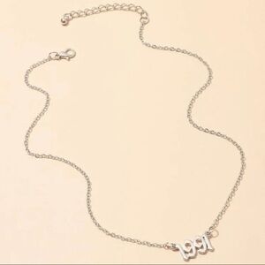 3/$30 🤍 Established “1991” Necklace